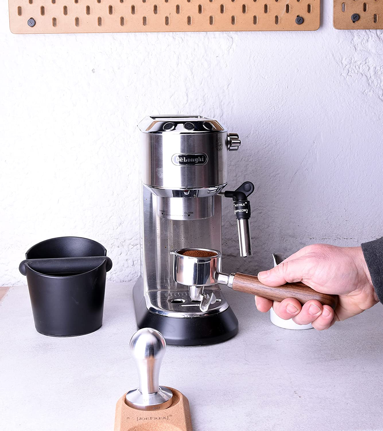 Portafilter spout handle Walnut DeLonghi - Main Image