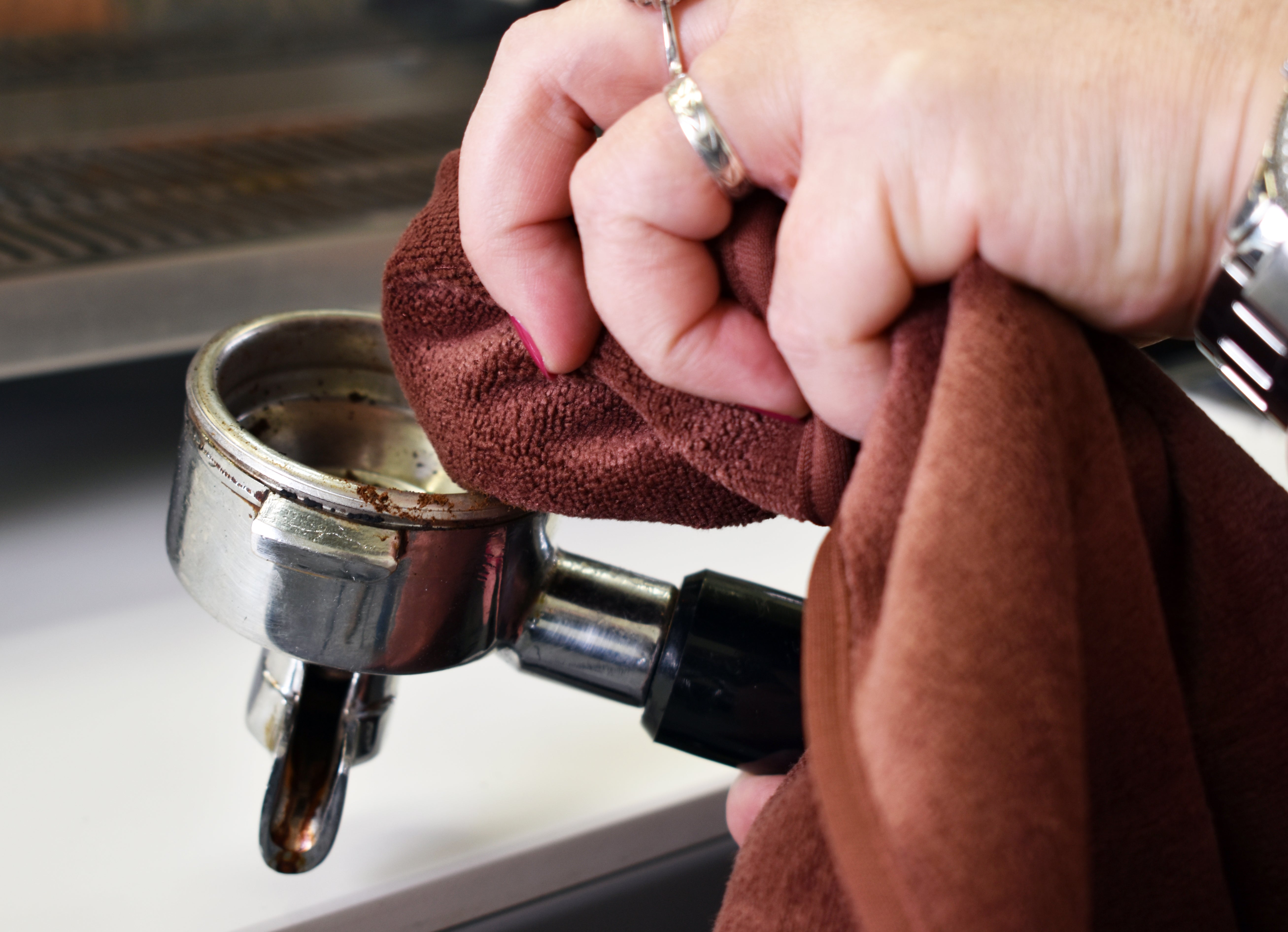 Barista Reinigungstücher - 4er Set – Bild 4